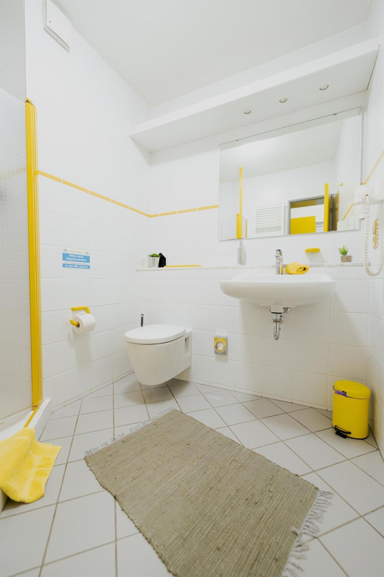 Ferienhaus Schoene Aussicht Ferienwohnung Gelb Hemfurth-Edersee Dış mekan fotoğraf